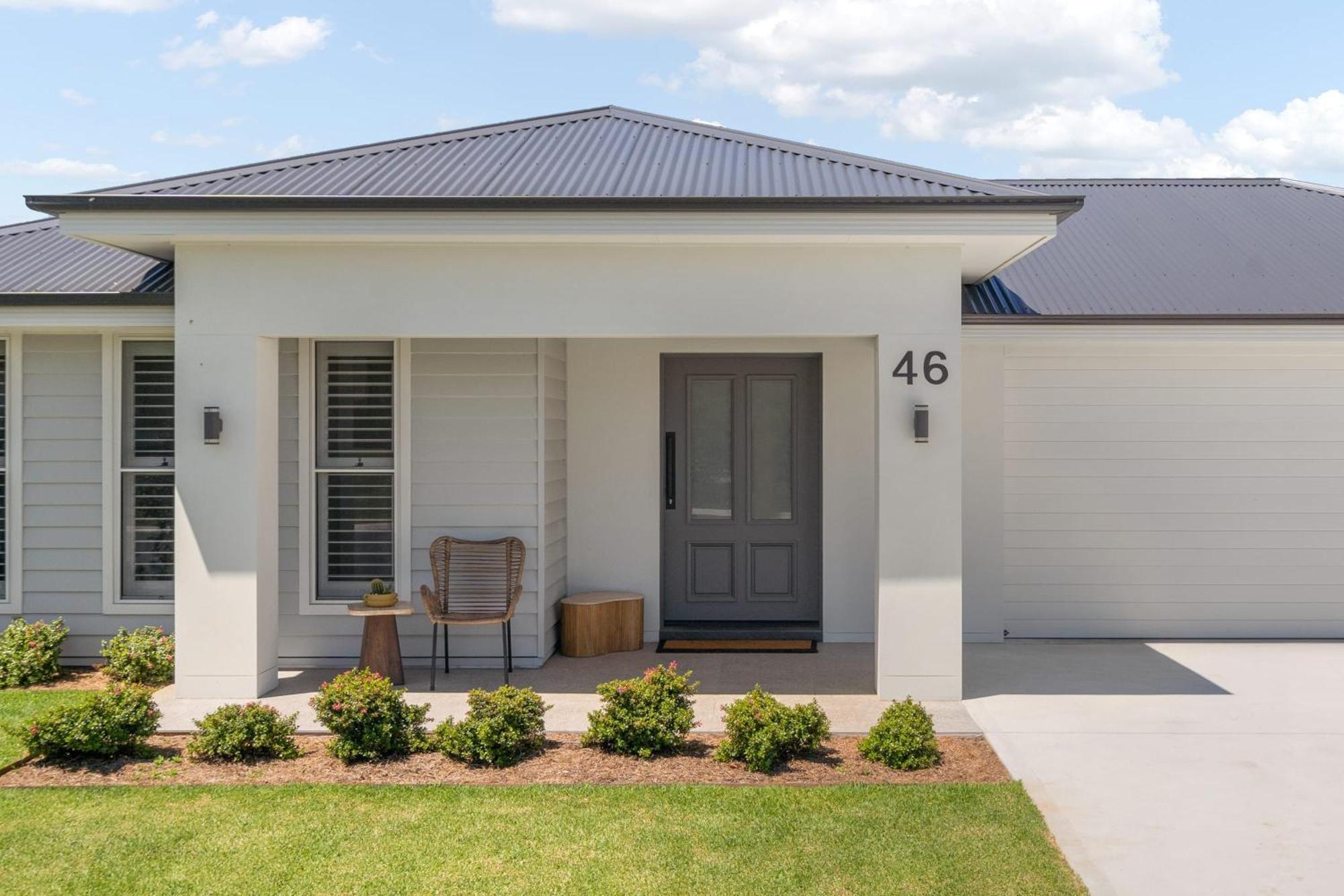 Brilliant Brennan - Modern 4 Bed 2 Bath Home Bathurst Exterior photo